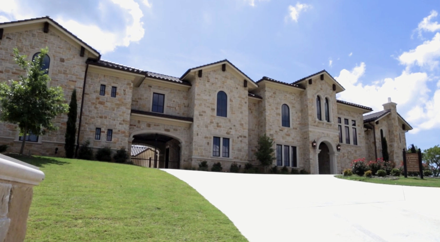 Burleson, Texas Custom Home Builder