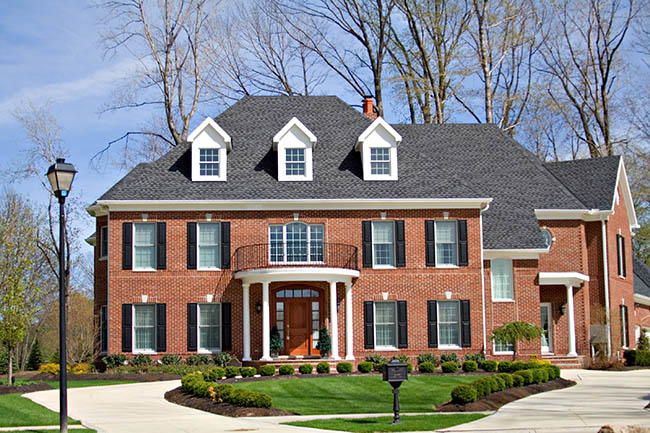 Building a new Home? 4 Reasons to Consider Colonial Style